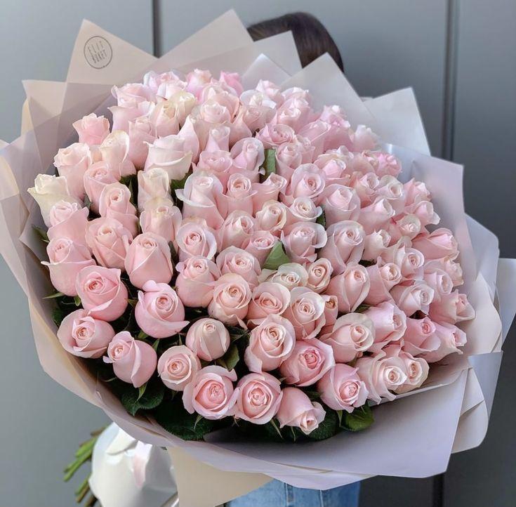 SimpleCabinView workshop space where corporate flower arrangements are designed and prepared for business delivery